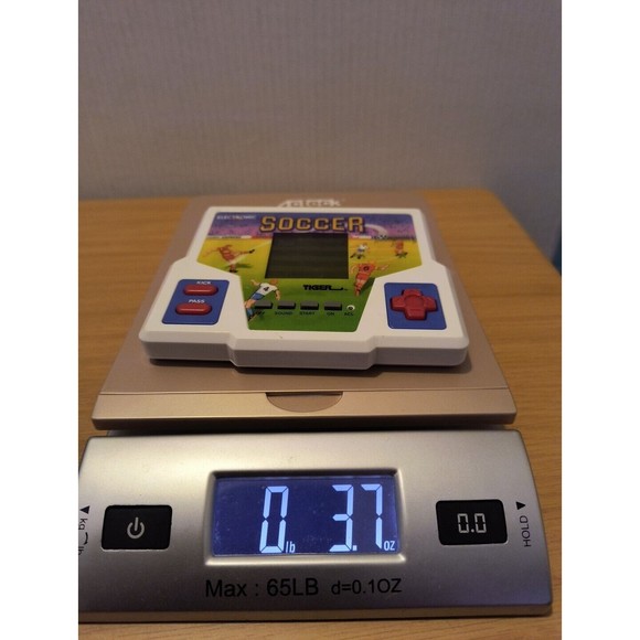 Soccer LCD Tiger Electronic Handheld Game Tested and Working 1988 - Picture 9 of 9